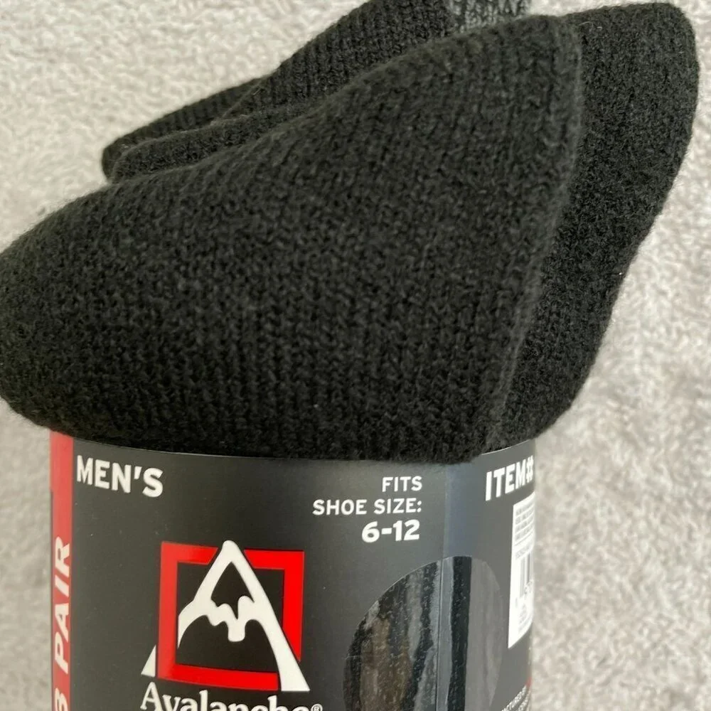 NEW Avalanche Men's Size 6-12 Ultimate Thermal Crew Socks 3 Pair Pack
